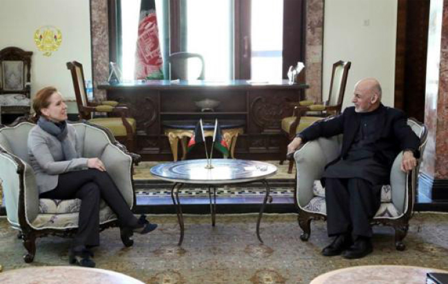 Ghani, US Special  Envoy Talk Ties, Peace